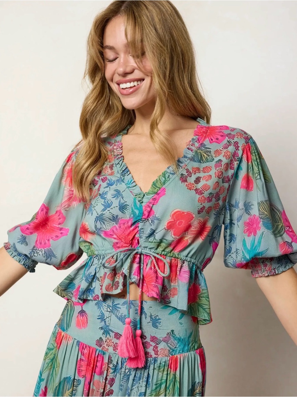 NWOT NATURAL LIFE Teal Crop Blouse with Pink Floral Print